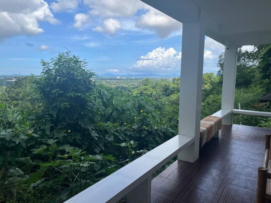 Beautiful 3 Bedroom Vacation Home With View. 三宝颜 外观 照片